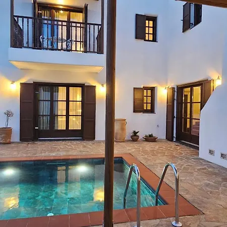 וילה Fournos Traditional Luxury - Stegna Rhodes ארכאנגלוס